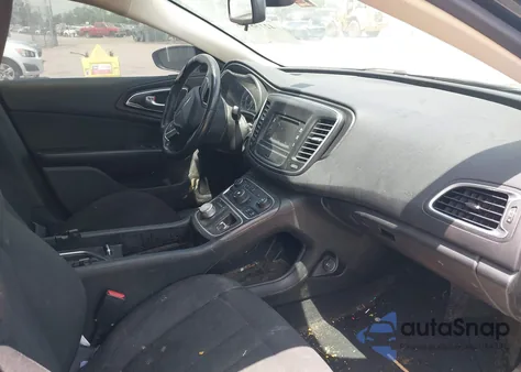 2015 Chrysler 200 Limited z USA, uszkodzony, nr VIN 1C3CCCAB1FN674860